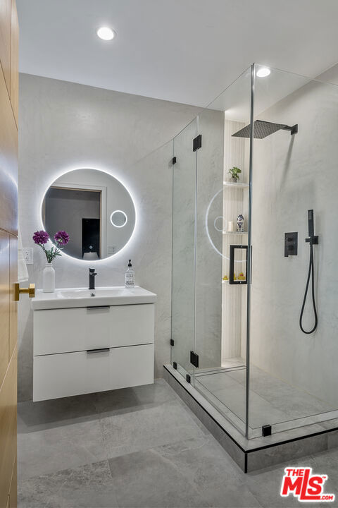 17624 Martha Street, Encino CA: https://media.crmls.org/mediaz/e50a0124-8bd5-45e9-9db9-07271d3ec732.jpg