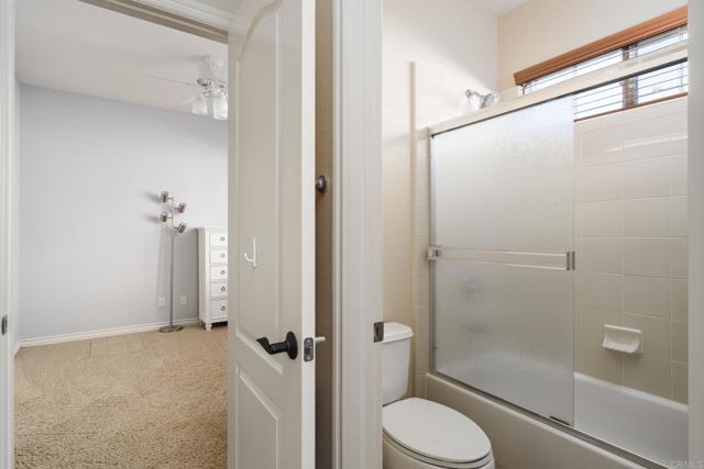 Detail Gallery Image 30 of 51 For 636 Weatherstone Way, San Marcos,  CA 92078 - 5 Beds | 4 Baths