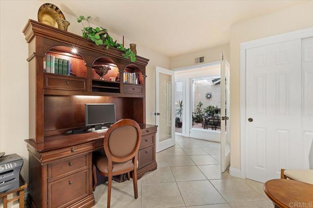 Detail Gallery Image 16 of 53 For 1435 Anoche, Escondido,  CA 92026 - 3 Beds | 2 Baths