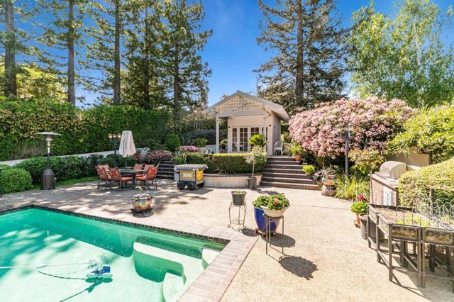 12308 Crayside Lane, Saratoga CA: https://media.crmls.org/mediaz/e50b0559-10f8-477a-94c9-bb226fb5646c.jpg