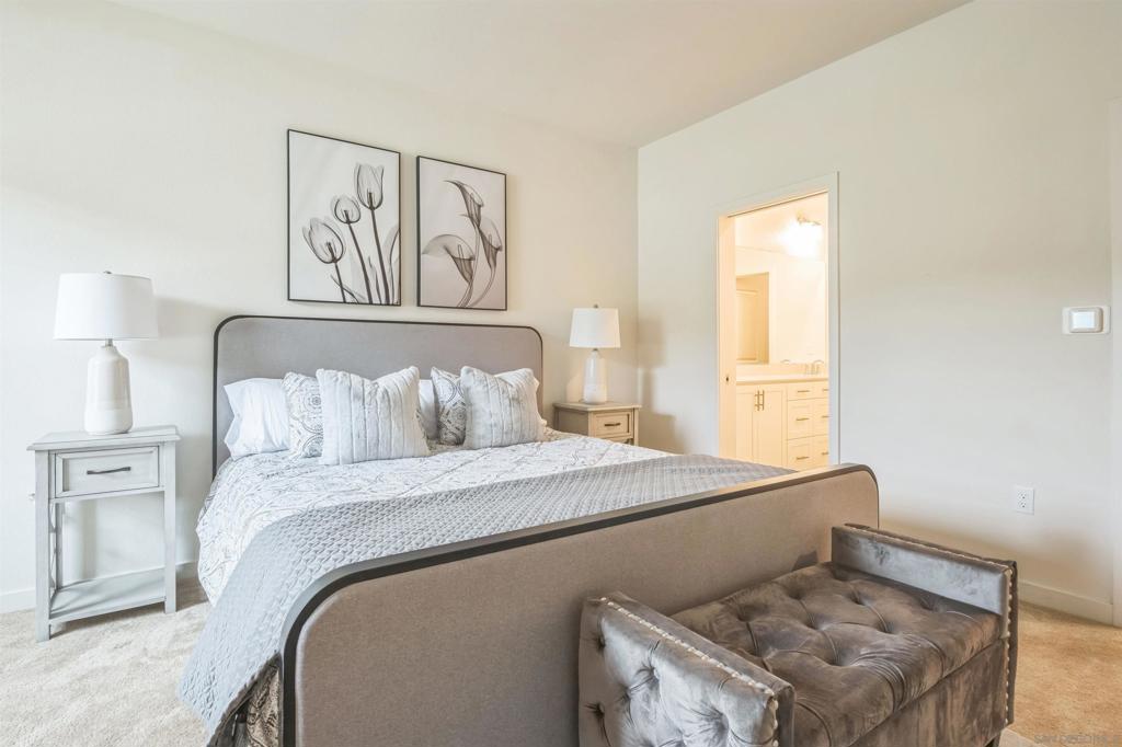 885 Blackstone - photo 18