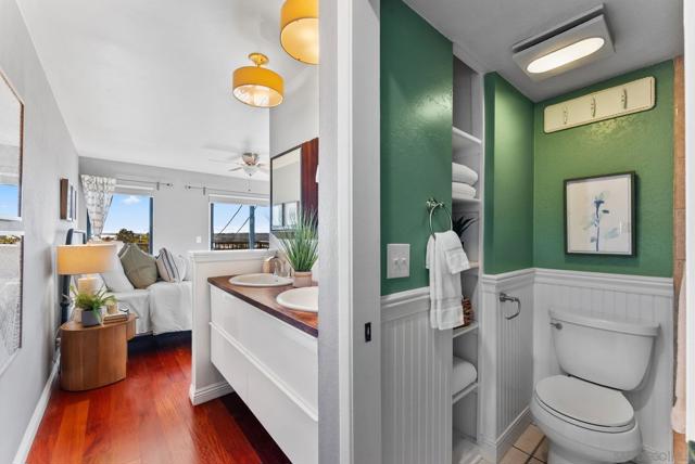 Image 20 of 44 For 1670 Guy St  B