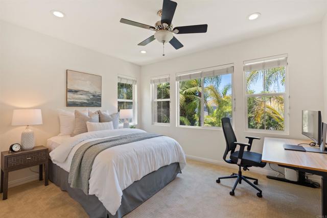 3463 Corte Fresa, Carlsbad CA: https://media.crmls.org/mediaz/e50c8000-592d-467e-b30e-53601b06b3da.jpg