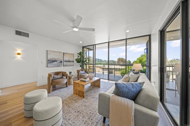 Detail Gallery Image 17 of 48 For 2500 Torrey Pines Rd #305,  La Jolla,  CA 92037 - 2 Beds | 2 Baths