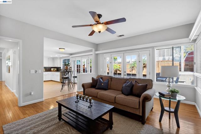 Image 19 of 40 For 1120 Gatetree Court