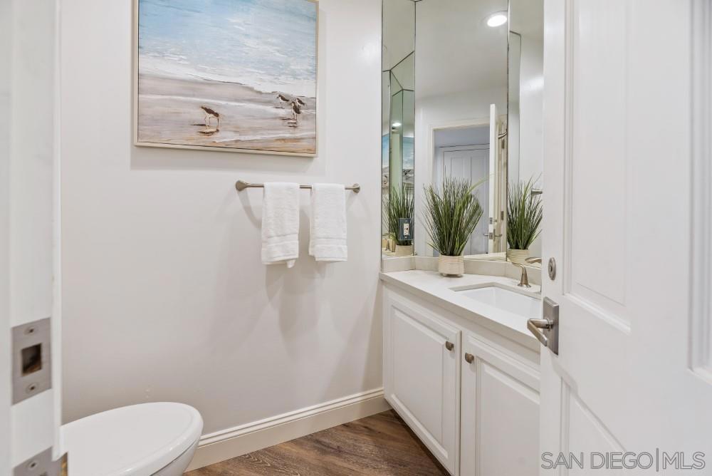 MLS #250041156SD image #32