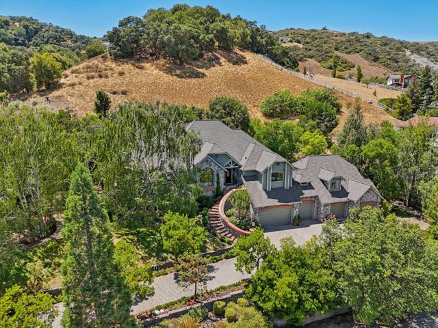 18615 Castle Lake Drive, Morgan Hill CA: https://media.crmls.org/mediaz/e50e9809-d9dc-46c0-bf65-14fc01fb1210.jpg