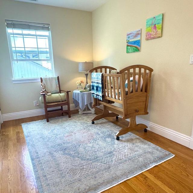 410 Monterey, Capitola CA: https://media.crmls.org/mediaz/e50e9a5d-628d-4ed2-a2b7-04a7a3c7ef07.jpg