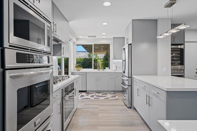 2 Whittier Court, Rancho Mirage, CA 92270