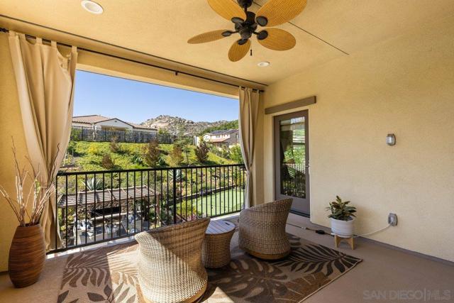 1217 Stockton Pl, Escondido CA: https://media.crmls.org/mediaz/e50f13bb-3a84-45fb-a576-bf158a9d6dcd.jpg