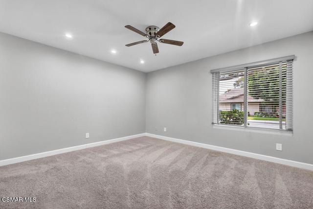 2718 Wendy Place, Port Hueneme CA: https://media.crmls.org/mediaz/e50f47ac-fd32-4333-85c5-9e47f345f815.jpg