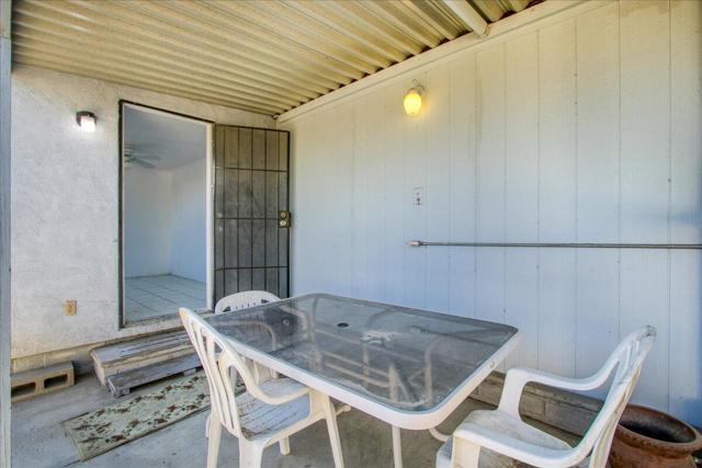 32222 Cody Avenue, Thousand Palms CA: https://media.crmls.org/mediaz/e50fc7bc-dee6-49a1-8056-3eb3dcc0ef3a.jpg