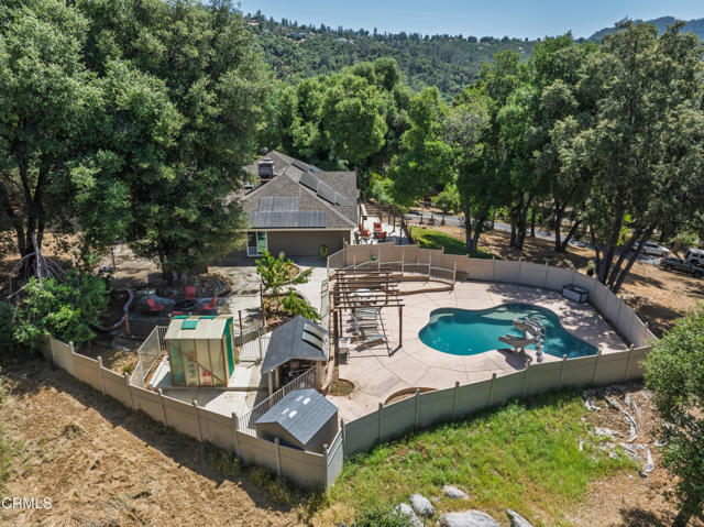 51793 Quail Ridge Road, Oakhurst CA: https://media.crmls.org/mediaz/e50fc814-0902-476a-8960-8fb1a6efe00a.jpg