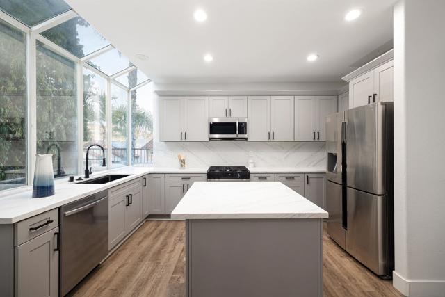 2318 Via Villegas, Carlsbad CA: https://media.crmls.org/mediaz/e510903d-a69f-4630-aabc-1b38e62177b3.jpg