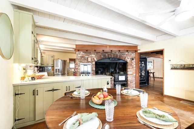 21791 Highway 49, Downieville CA: https://media.crmls.org/mediaz/e510de40-035c-46a5-8957-1509c90b9f2e.jpg