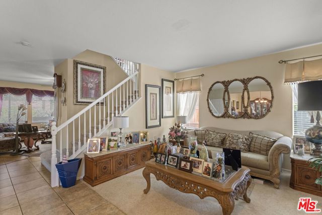 33716 Salvia Lane, Murrieta CA: https://media.crmls.org/mediaz/e510fbd8-de2b-45d9-b78d-6b05c4c12003.jpg