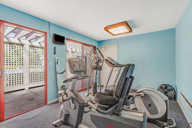 453 Alberto Way, Los Gatos CA: https://media.crmls.org/mediaz/e511ab83-a888-4ef5-a19e-0ec690dfbe0f.jpg