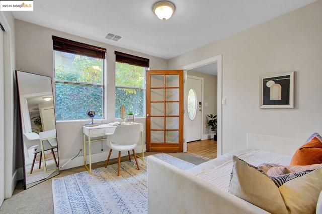 Image 21 of 39 For 1095 67th St