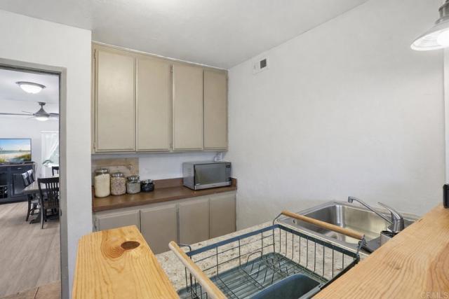 Image 36 of 42 For 3340 Skytrail Ranch Rd