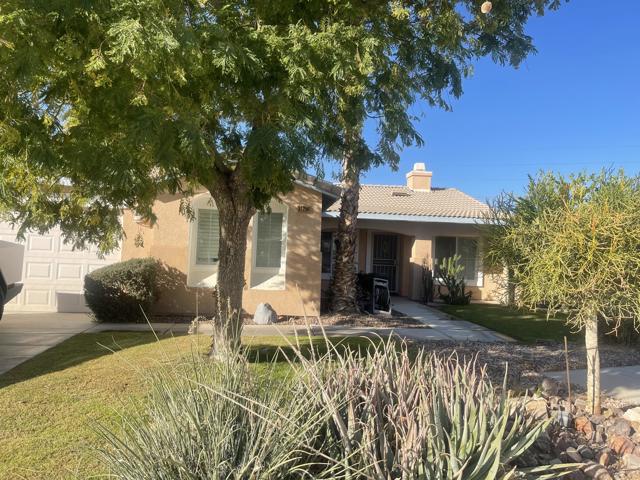 Image 2 of 17 For 81258 Avenida Esmeralda