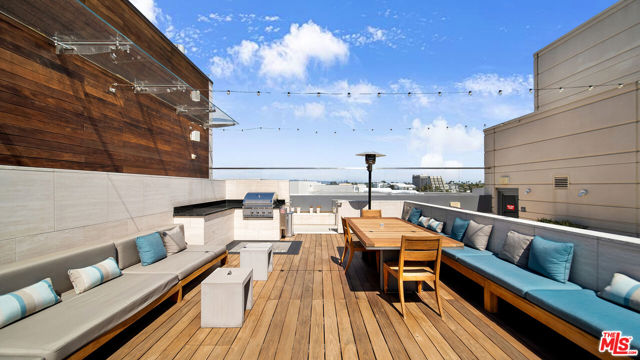 Image 52 of 60 For 1755 Ocean Avenue 303