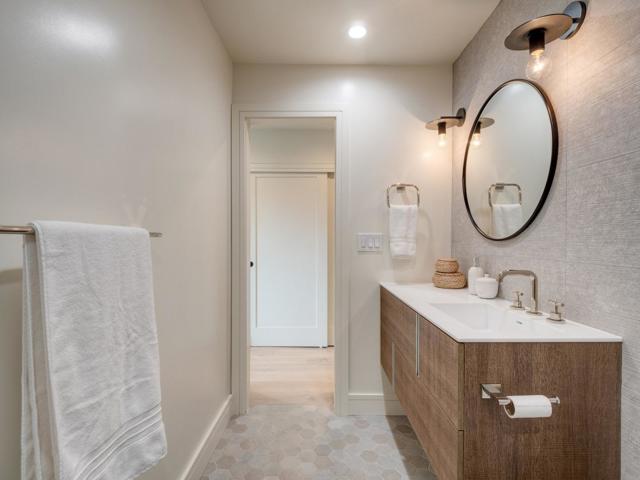 685 High Street, Palo Alto CA: https://media.crmls.org/mediaz/e514b9bb-16b6-485e-9858-3f5b0d5fc3ff.jpg