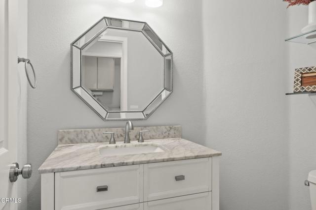 Detail Gallery Image 40 of 54 For 1164 Amberton Ln, Newbury Park,  CA 91320 - 3 Beds | 2/1 Baths