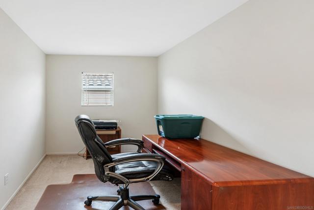 29213 Broken Arrow, Murrieta CA: https://media.crmls.org/mediaz/e516643f-4cf0-48b1-aeb4-9f694ff0c6a8.jpg