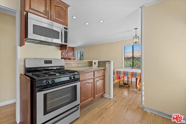 8116 Belford Avenue, Los Angeles CA: https://media.crmls.org/mediaz/e516cb47-1287-40d6-b528-167fa54f09c3.jpg