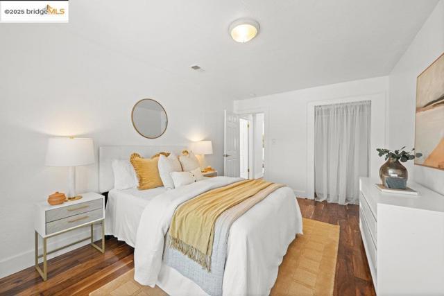 Image 33 of 47 For 9285 D St  