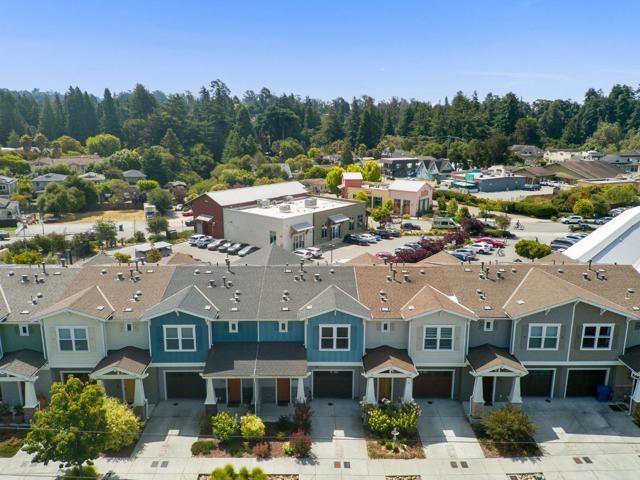 454 Granite Way, Aptos CA: https://media.crmls.org/mediaz/e518eaf5-5440-4276-9e3b-6d5849280c61.jpg