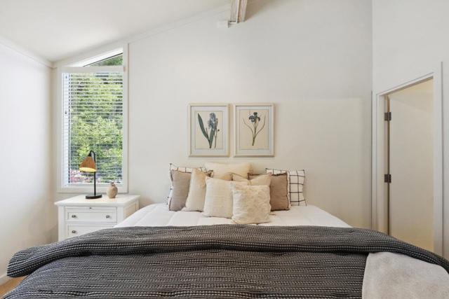 9583 Redwood Court, Carmel CA: https://media.crmls.org/mediaz/e51a39aa-6c53-4d02-a828-7a3326c17699.jpg