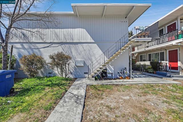Image 3 of 29 For 1469 Marclair Dr