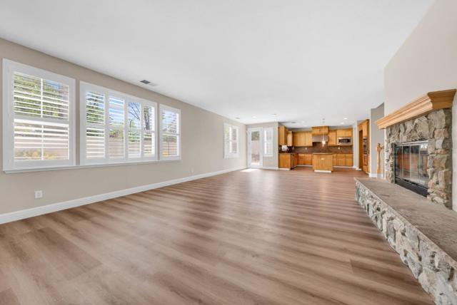 3099 Hastings Way, San Ramon CA: https://media.crmls.org/mediaz/e51bfc70-b118-43d5-a009-6a5d7813d290.jpg
