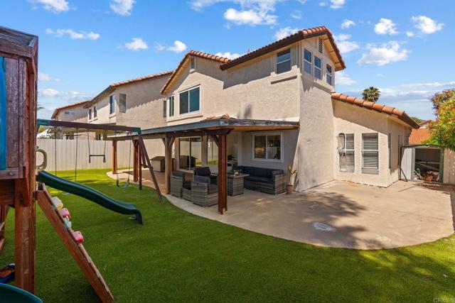 Detail Gallery Image 35 of 43 For 1378 Corte Lira, San Marcos,  CA 92069 - 4 Beds | 3 Baths