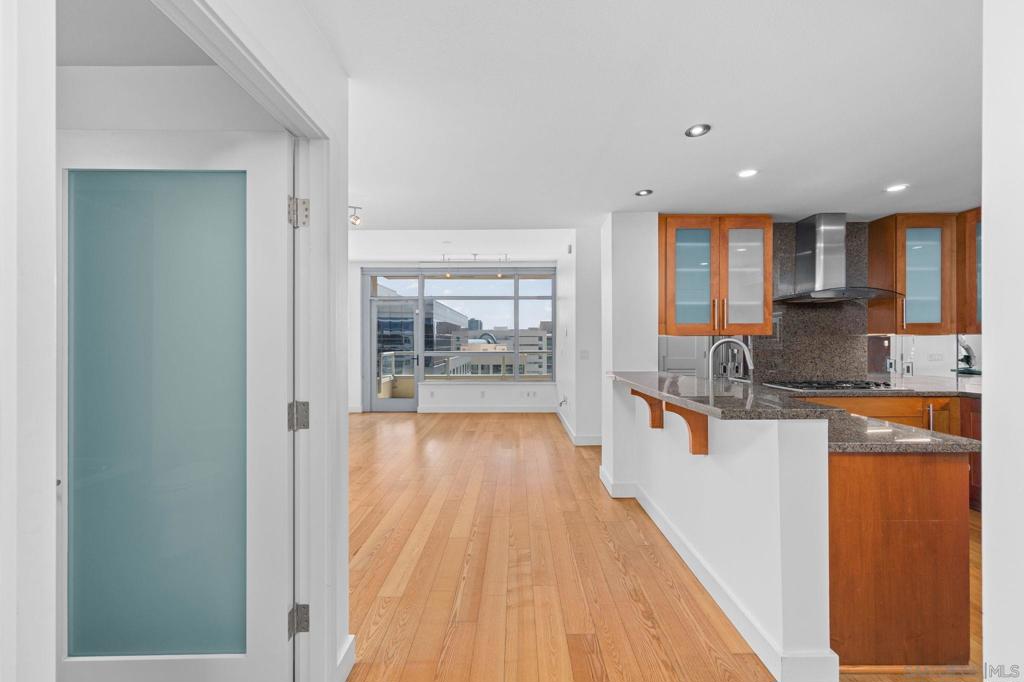 700 E Street - photo 11