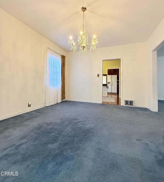 250 S Berkeley Avenue, Pasadena CA: https://media.crmls.org/mediaz/e51e270b-e145-4802-bbe3-5041f217a136.jpg