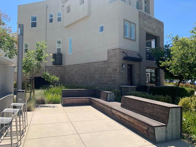 5808 Nugget Way, Dublin CA: https://media.crmls.org/mediaz/e51f2bc9-cb40-4b8e-94f1-7a41471dd990.jpg
