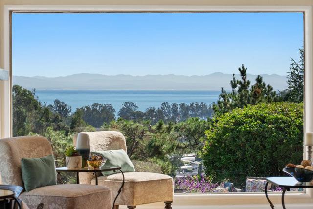 5365 Maretta Drive, Soquel CA: https://media.crmls.org/mediaz/e5200106-cad5-4476-8a45-35379c0fdb54.jpg