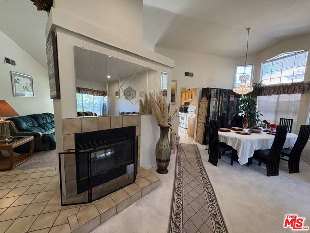 3202 Angeleno Place, Palmdale CA: https://media.crmls.org/mediaz/e520a46c-7177-40b0-b3a9-0aef41fedf5d.jpg