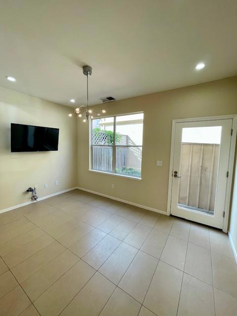 112 Concord Circle, Mountain View CA: https://media.crmls.org/mediaz/e52114ed-c296-448f-adbf-58760170d026.jpg