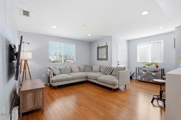 Detail Gallery Image 5 of 28 For 4455 Lowell Ave, Los Angeles,  CA 90032 - 3 Beds | 2 Baths
