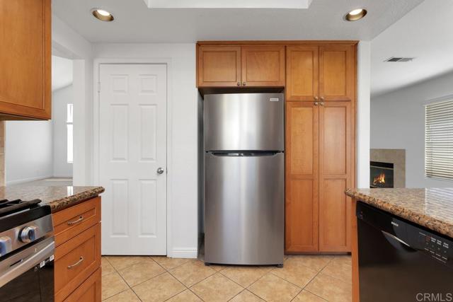 Detail Gallery Image 19 of 50 For 2257 Brookwood Ct, Escondido,  CA 92026 - 4 Beds | 2/1 Baths