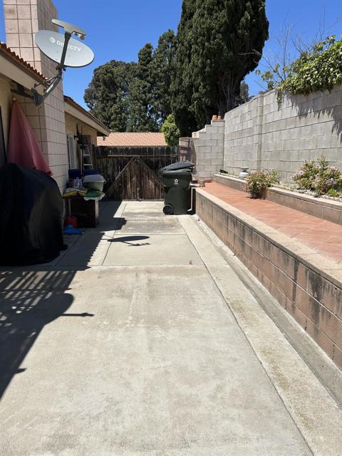 Home for Sale in Bonita
