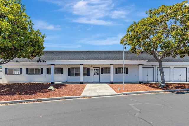 3300 Narvaez, San Jose CA: https://media.crmls.org/mediaz/e522585c-153a-4b14-aa2c-aff6c2f133cf.jpg
