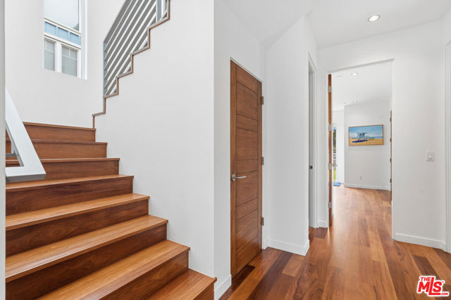 512 Irena Avenue, Redondo Beach, California 90277, 5 Bedrooms Bedrooms, 0 ,3 BathroomsBathrooms,Residential,For Sale,Irena,0,26860787