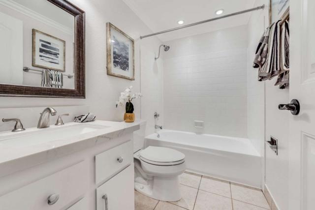 829 Montgomery Street, Mountain View CA: https://media.crmls.org/mediaz/e523983b-6dc8-4e22-ad3b-95dbacfe4776.jpg