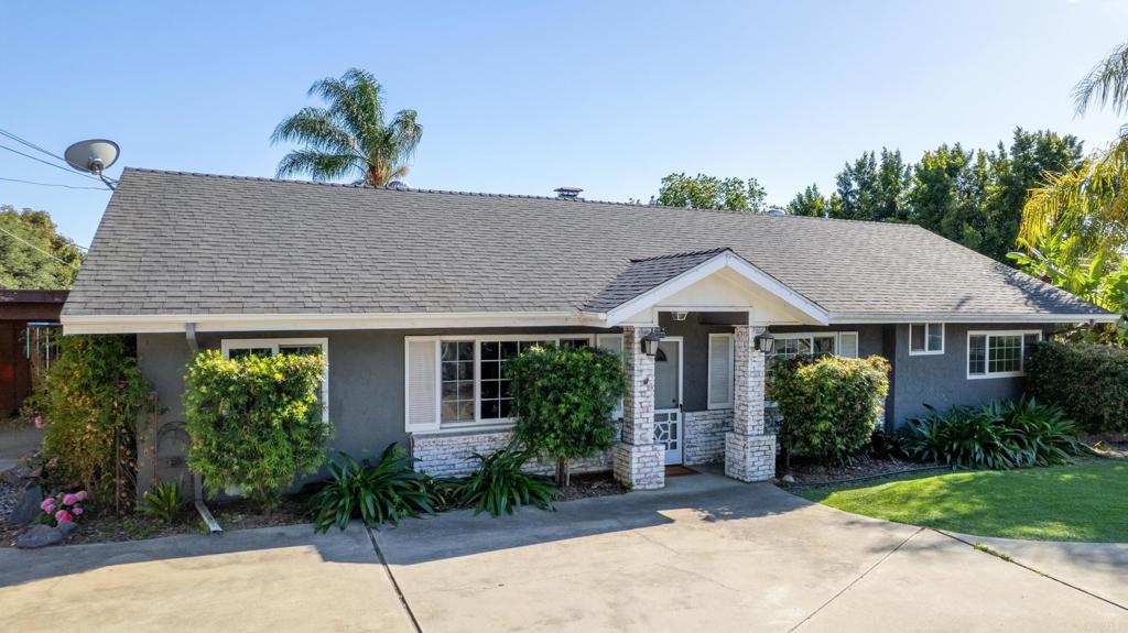 1078 Robertson Drive - photo 4