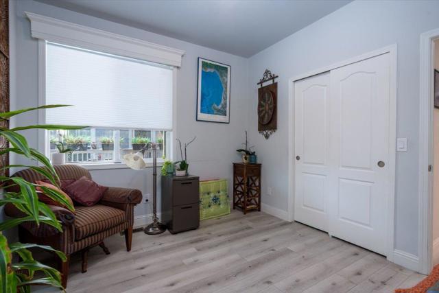 21 Primrose Street, Aptos CA: https://media.crmls.org/mediaz/e5248213-b41f-46e8-a161-cf9bdc7210b6.jpg