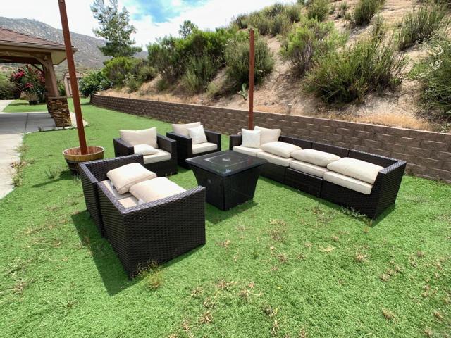 6433 Dehesa Road, El Cajon CA: https://media.crmls.org/mediaz/e524a9cd-d766-4f3b-b194-3b97c7b439c9.jpg